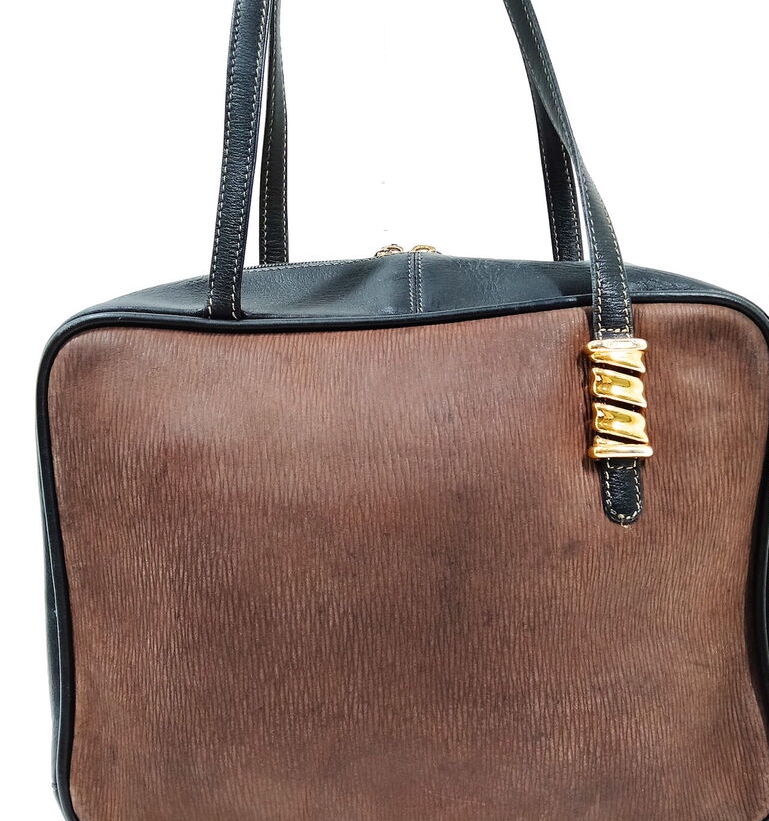 LOEWE Madrid.  Brown Leather Hand Bag / Shoulder Bag