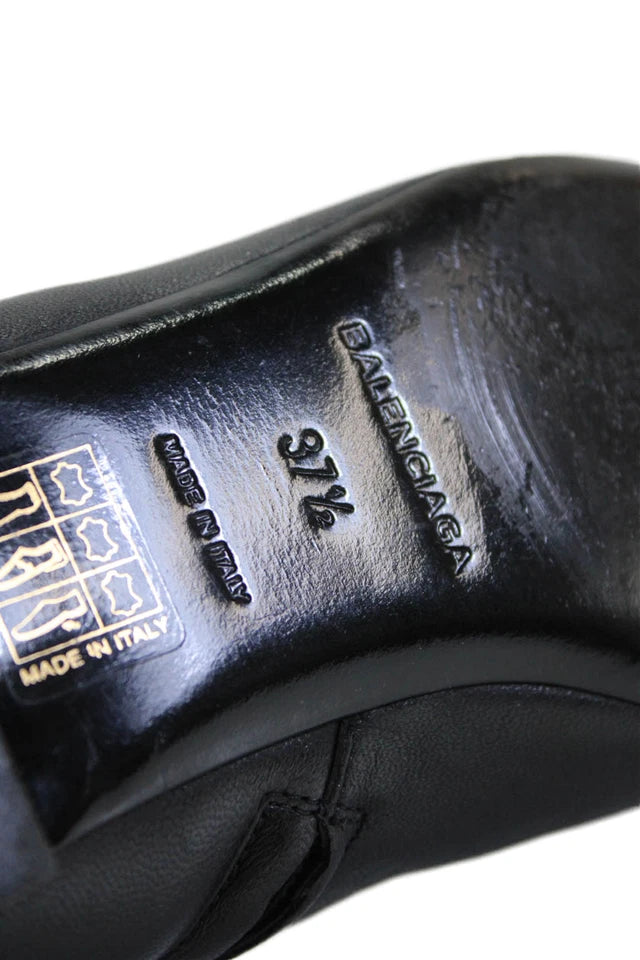 Balenciaga Paris. BlackLeather Studded Ankle Boots Size 37.5