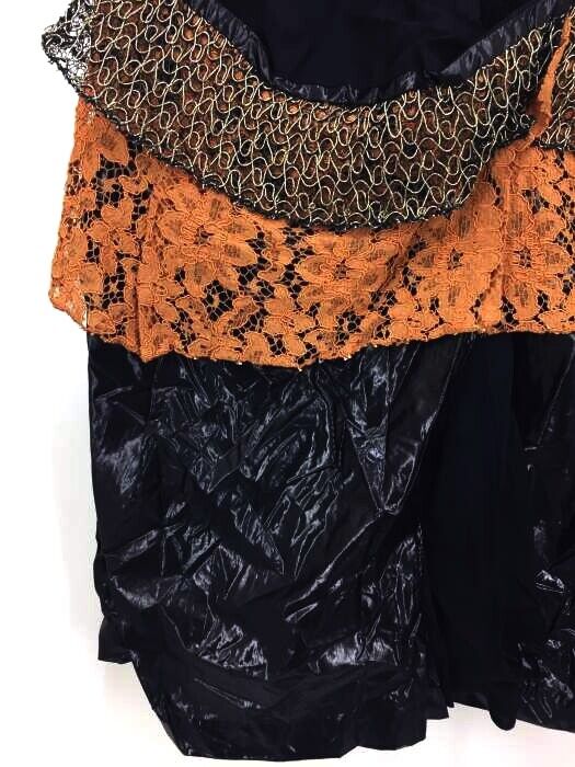 Toga Pulla Archives Japan. Mick sports lace dress