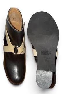 Maison Margiela MM6. Black Ankle Beige Bondage Heel Boots