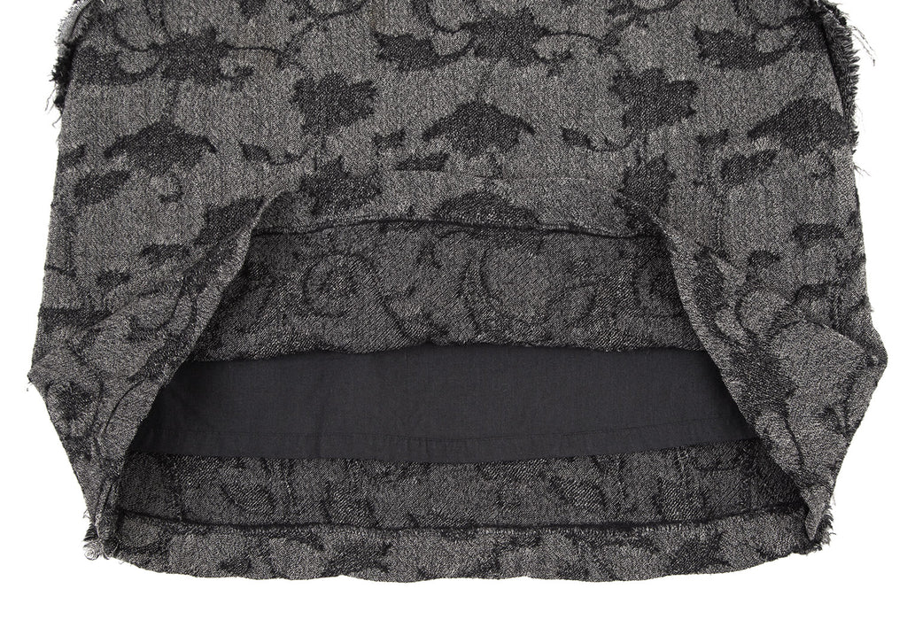 A/T (ATSURO TAYAMA) A/T JAPAN. Grey Flower Jacquard Skirt