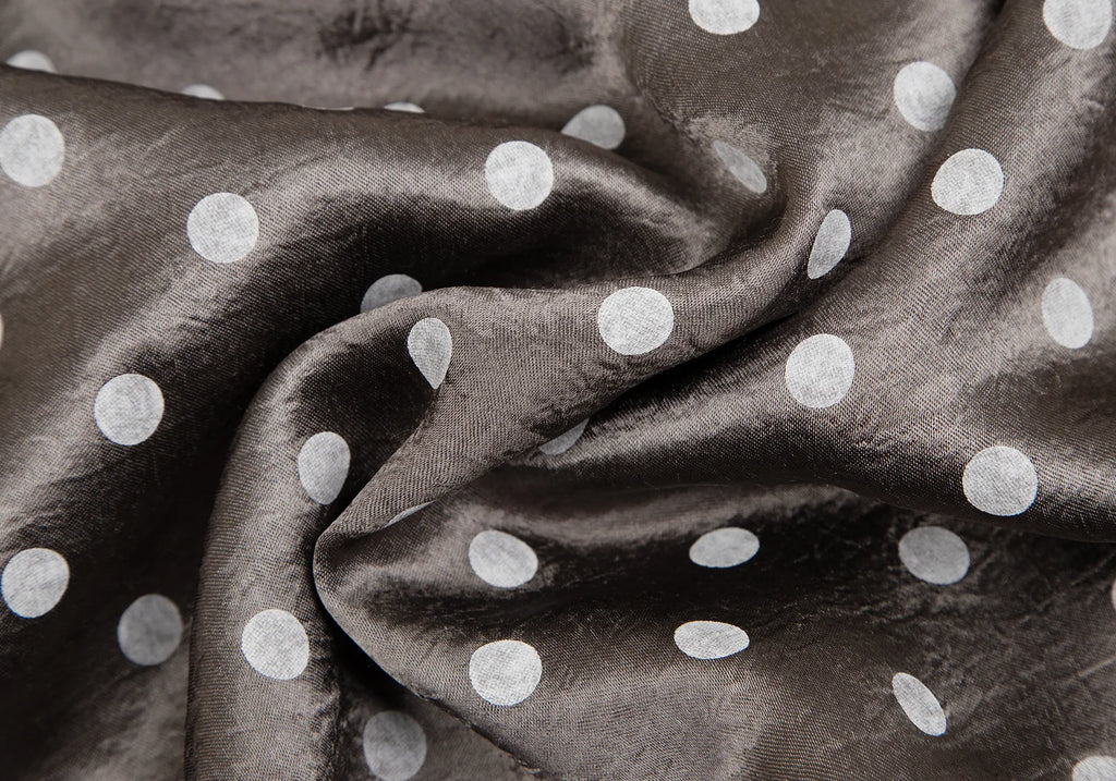 COMME des GARCONS TRICOT. Mocha Color Shiny Dot Round Collar Shirt Dress