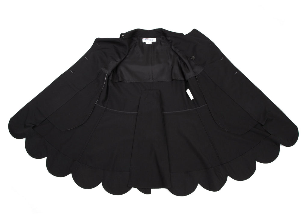 COMME des GARCONS JAPAN. Black Wool Gaba Scallop Hem Trench Coat