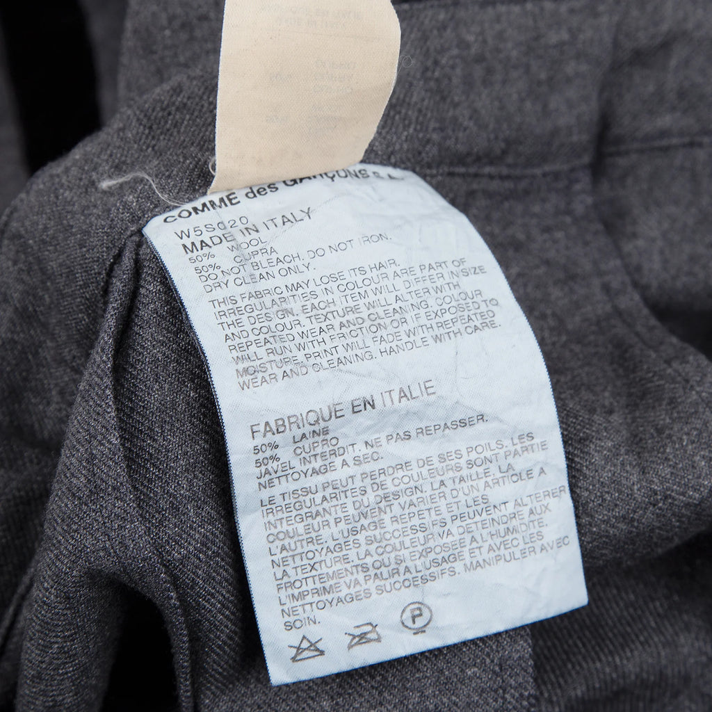 COMME des GARCONS COMME des GARCONS JAPAN. Hem Velor Line Grey Pleats Skirt