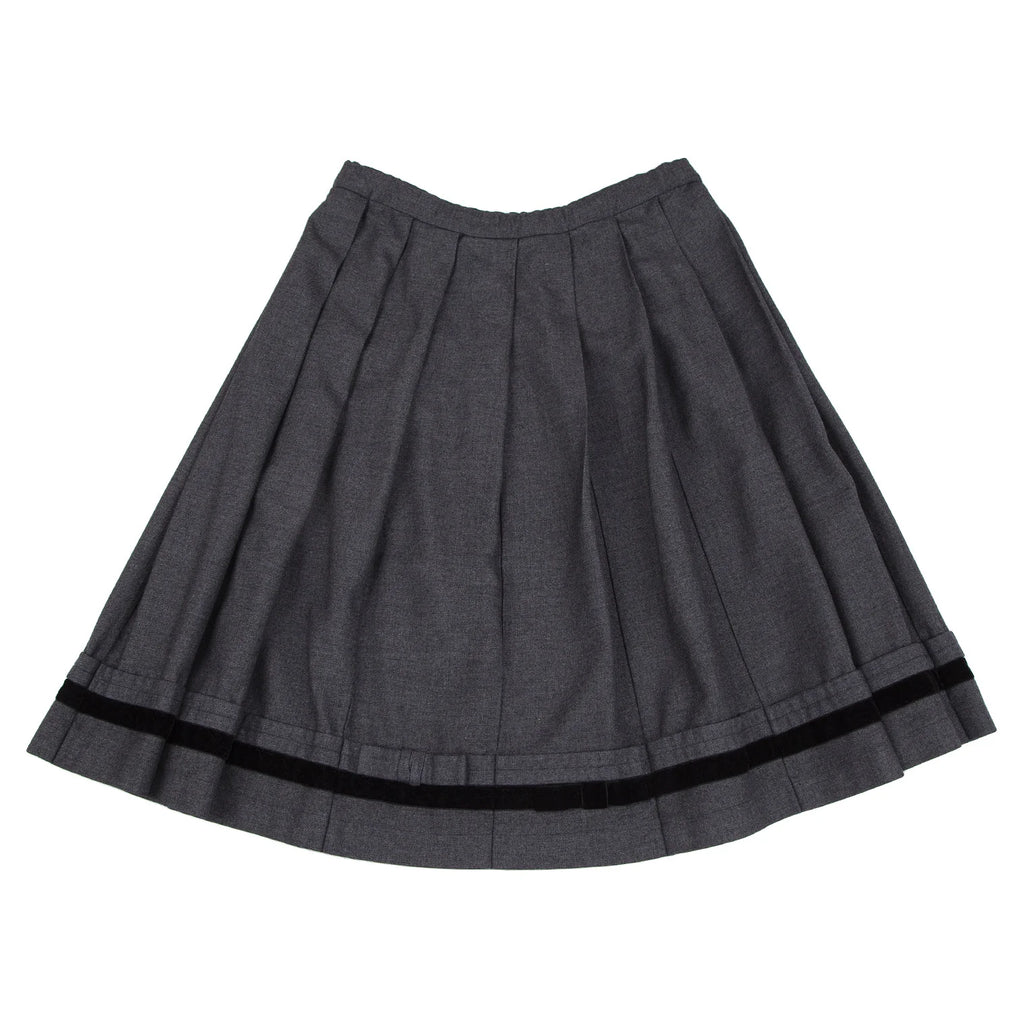 COMME des GARCONS COMME des GARCONS JAPAN. Hem Velor Line Grey Pleats Skirt