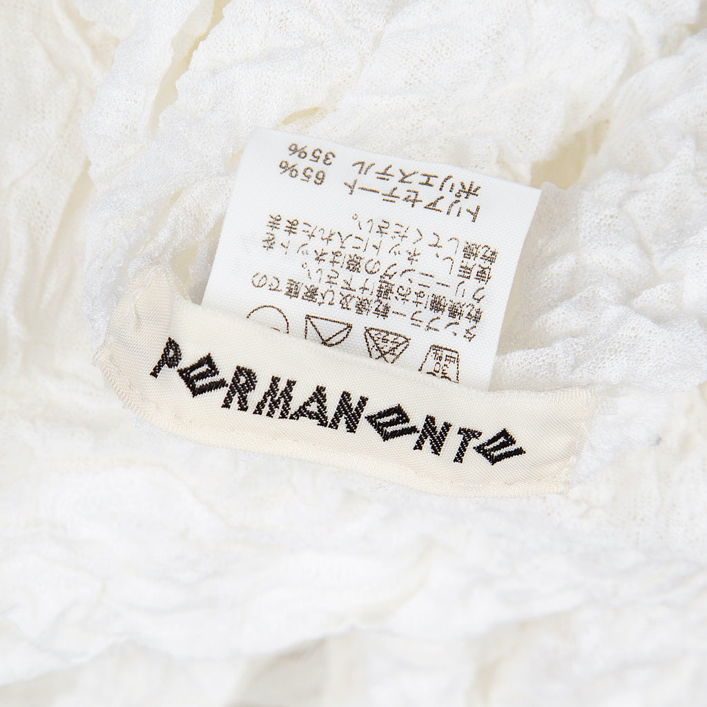 ISSEY MIYAKE JAPAN. PERMANENTE Wrinkle Pleats White Blouse