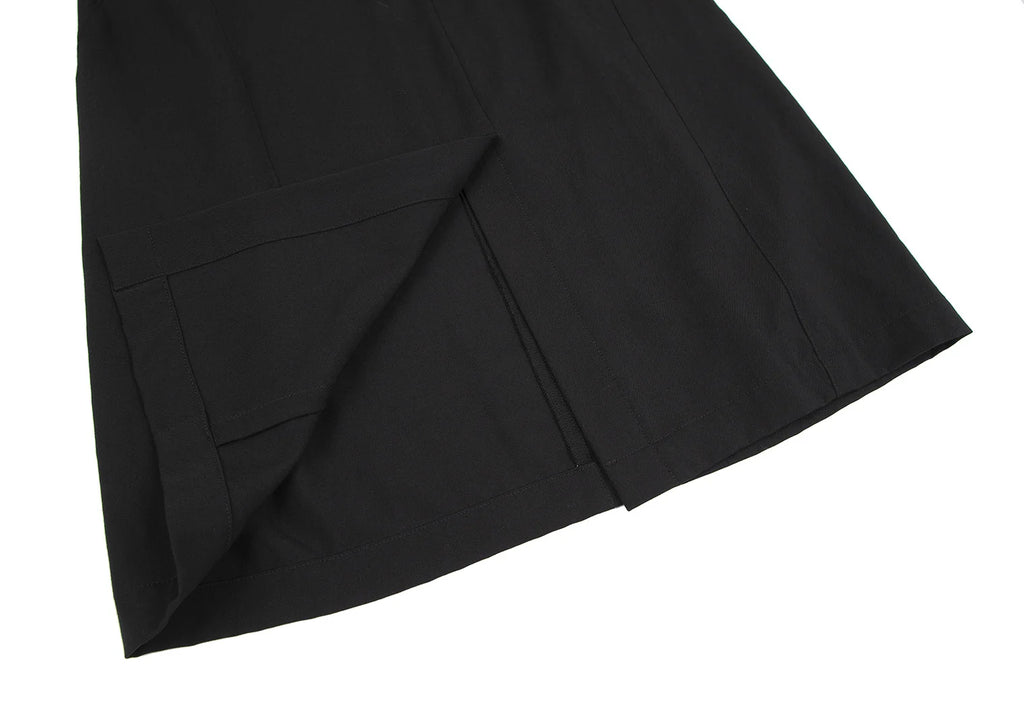 COMME des GARCONS JAPAN. TRICOT. Wool Black Gabardine Tuck & Dart Design Skirt