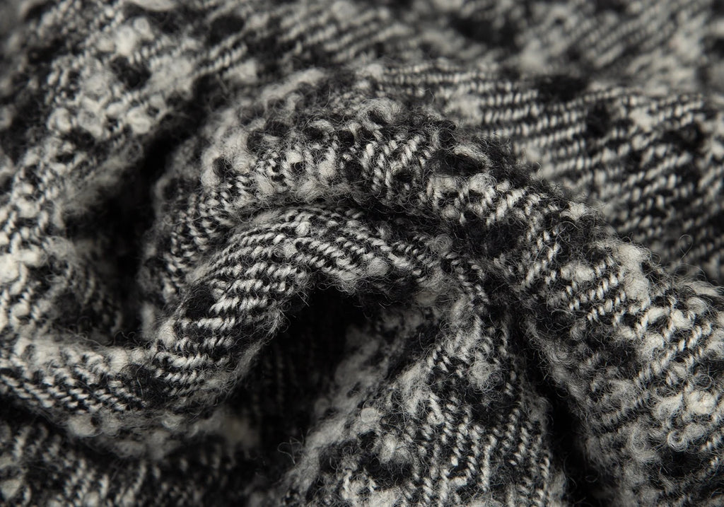 COMME des GARCONS JAPAN. TRICOT. Nep Melange Black, White Tweed Coat