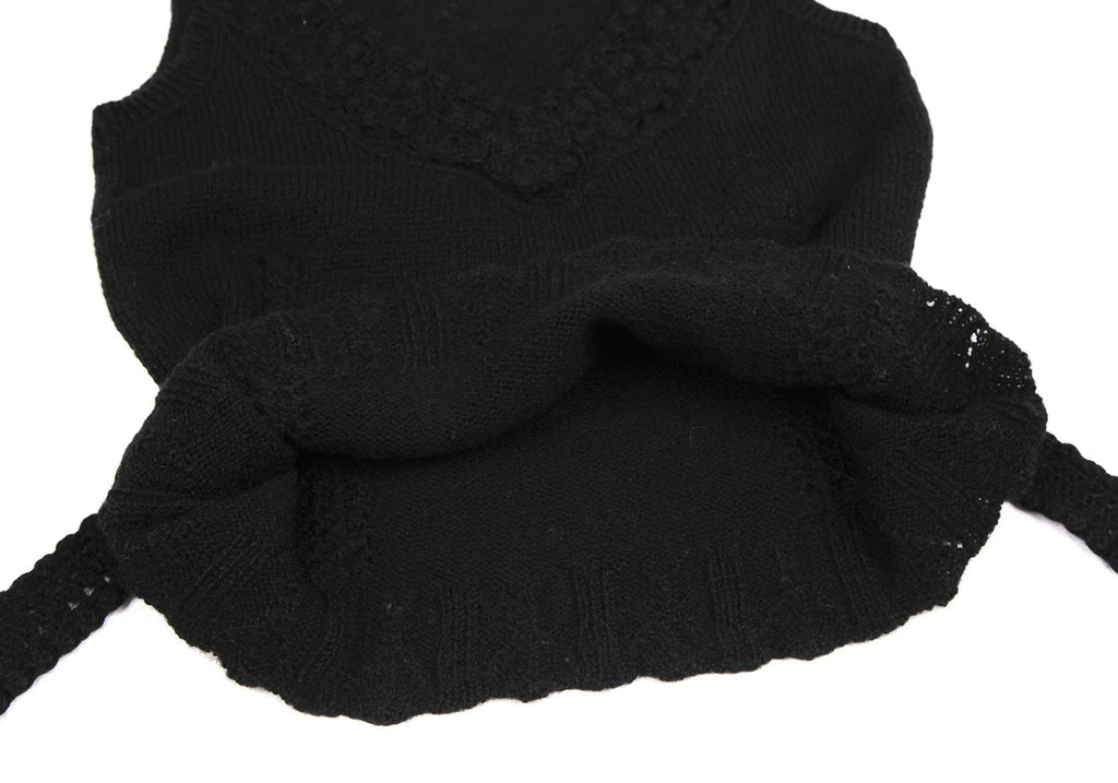 TOMORROWLAND  MACPHEE JAPAN. Black Hand Knit Sleeveless Shirt