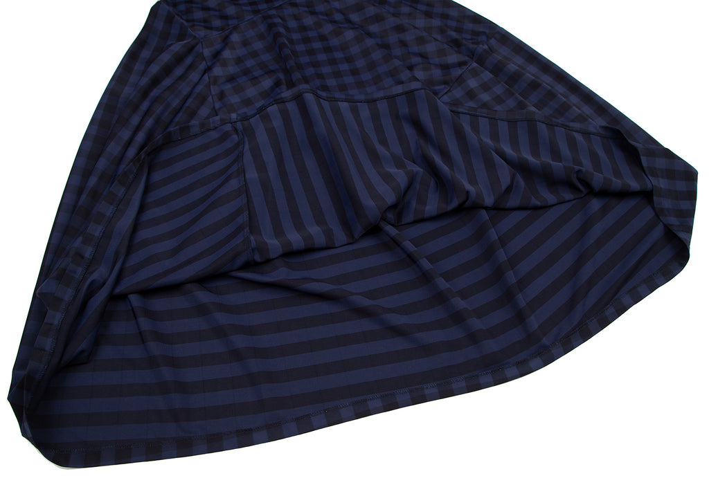 COMME des GARCONS JAPAN. TRICOT. Gingham Navy Check Curve Switching Dress