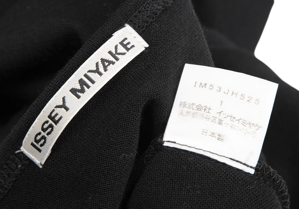 ISSEY MIYAKE  JAPAN. Black Wool Panel Switching Dress