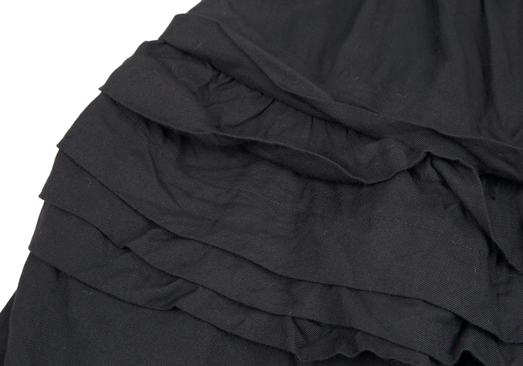 COMME des GARCONS JAPAN. TRICOT. Black Knob Tiered Skirt