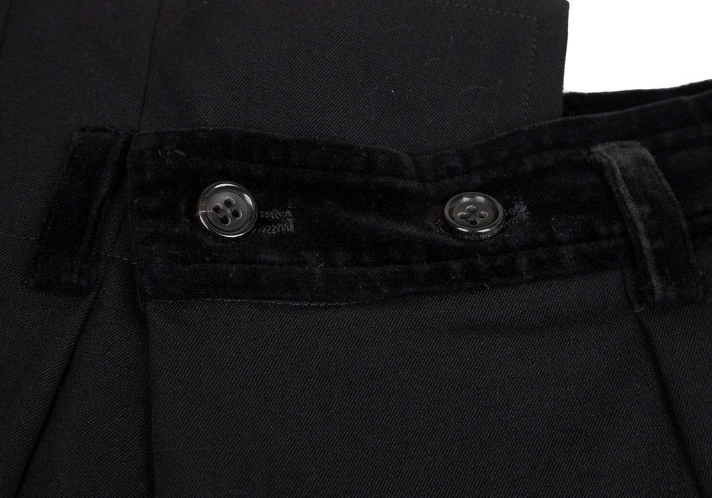 COMME des GARCONS JAPAN. Black Velours Switching Skirt