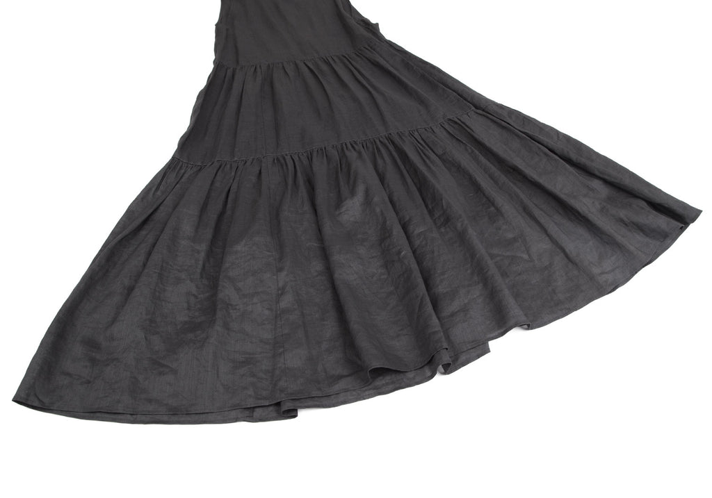 BEAUTY & YOUTH UNITED ARROWS JAPAN. Charcoal Linen Sleeveless Tiered Dress