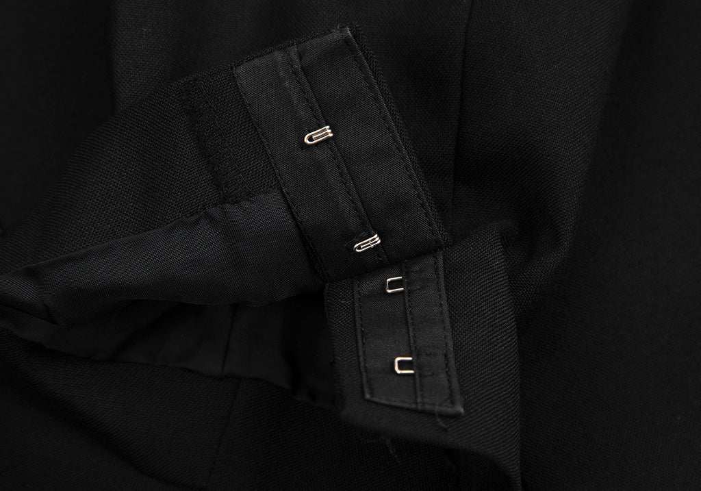 ISSEY MIYAKE JAPAN. sunaokuwahara I.S. Black Switching Wool Toro Jacket