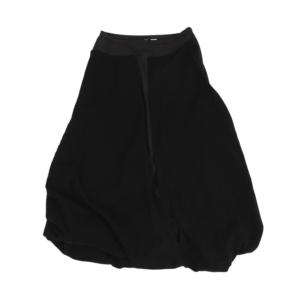COMME des GARCONS JAPAN. TRICOT. Black Switching Slit Drape Skirt
