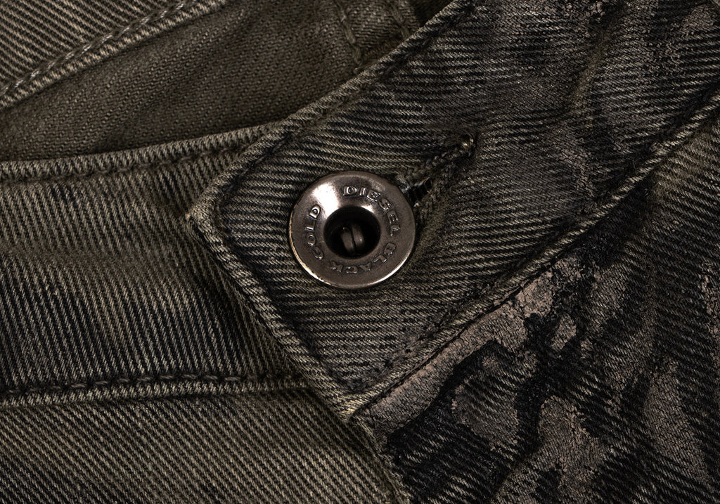 DIESEL BLACK GOLD Italy. Khaki-Green Painted Design Burnout Jeans