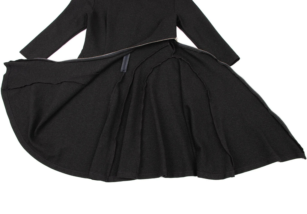 Alexander McQUEEN UK. Charcoal Color Curve Zipper Dress