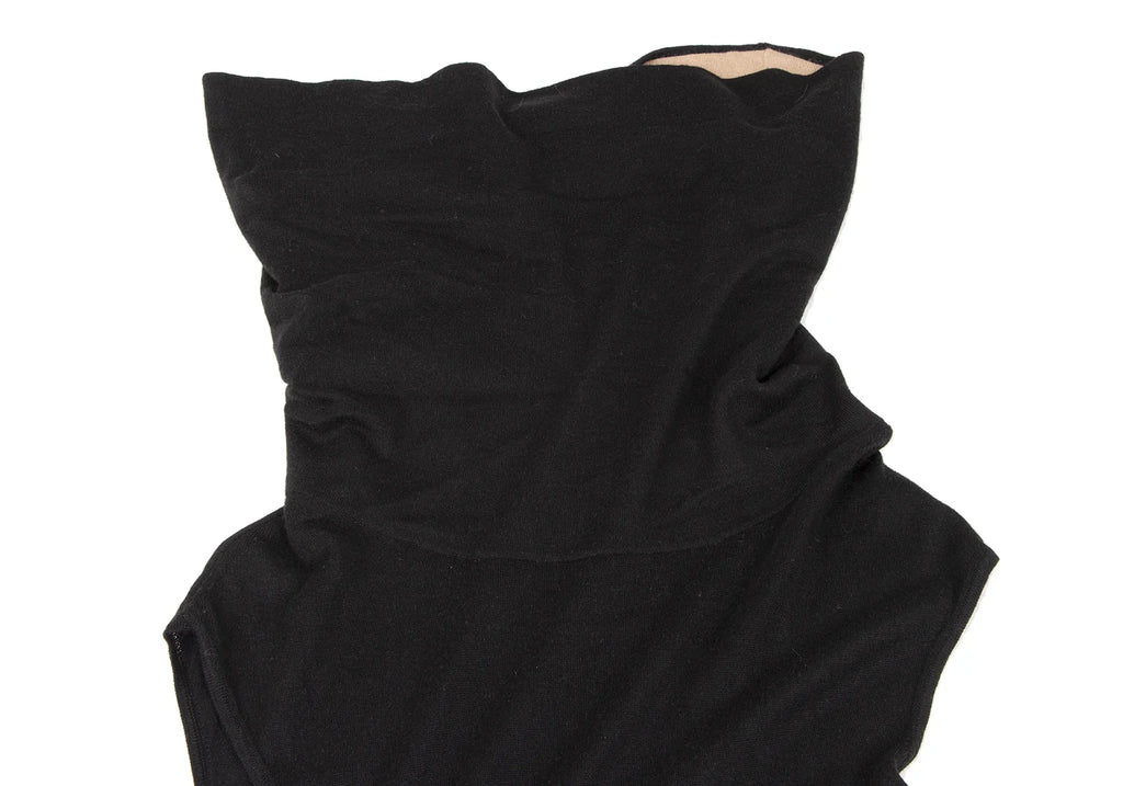 MaxMara  Italy. Black Silk/Cashmere Draped Neck Sleeveless Dress