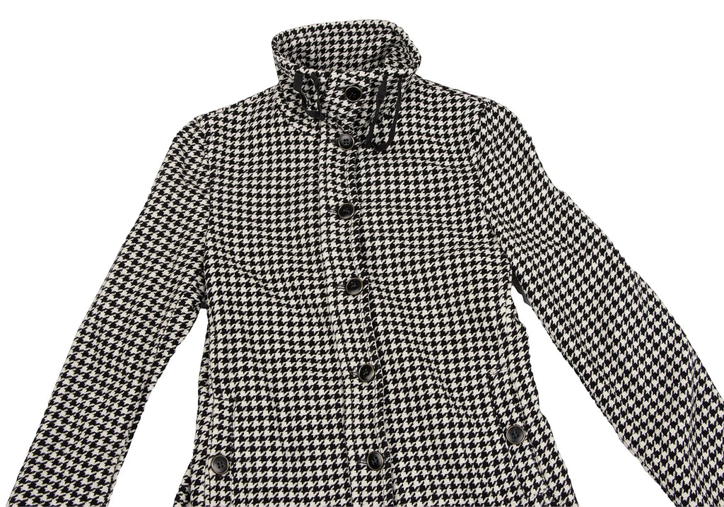 Max Mara  ITALY. WEEKEND White, Black Houndstooth Jacket