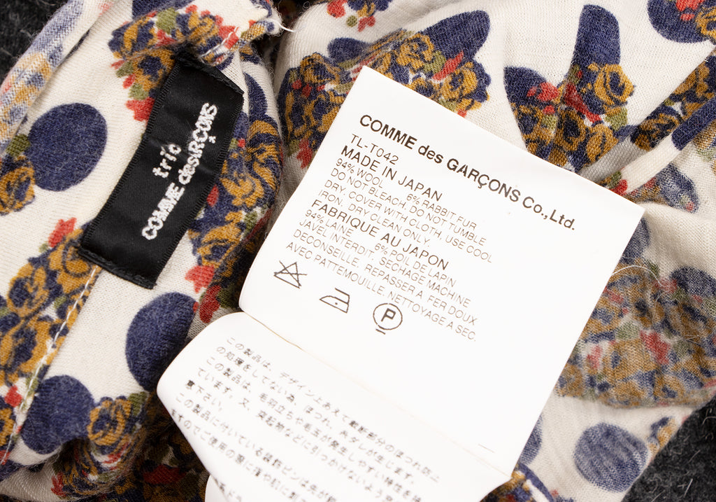 COMME des GARCONS JAPAN. TRICOT. Grey Flower Dot Lining Switching Knit Jacket