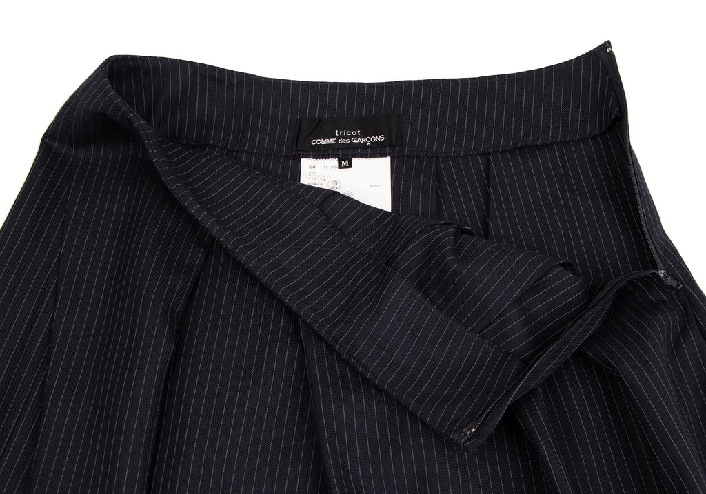 COMME des GARCONS JAPAN. TRICOT. Navy Wool Striped Skirt