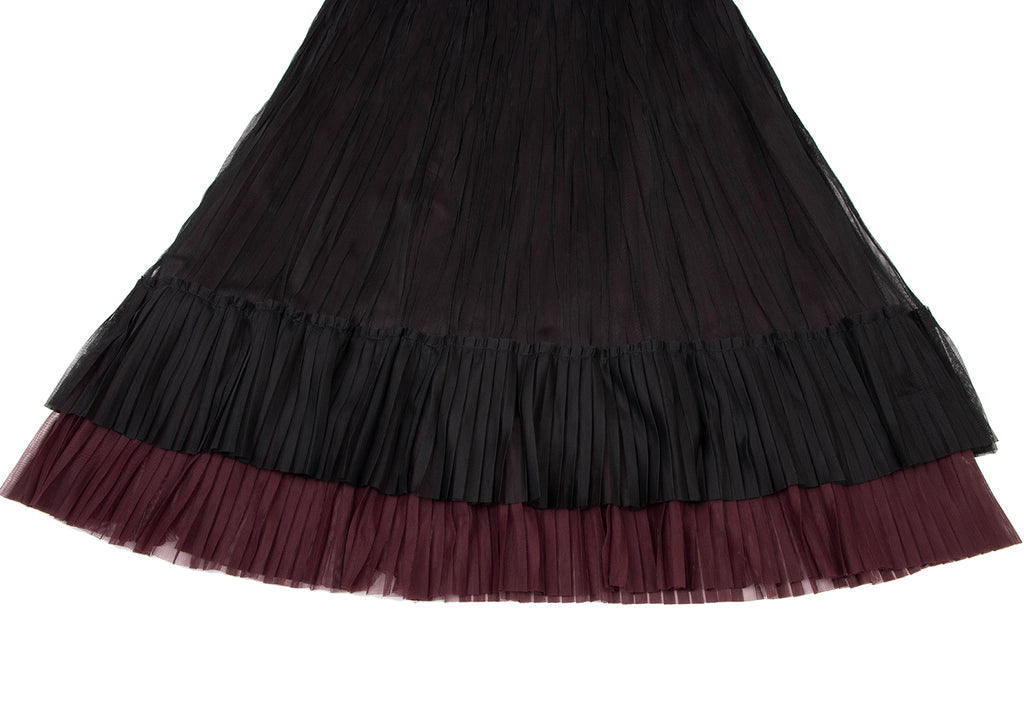 HIROKO KOSHINO Japan. HIROKO BIS. Black/Burgundy Layer Switching Wrinkle Skirt