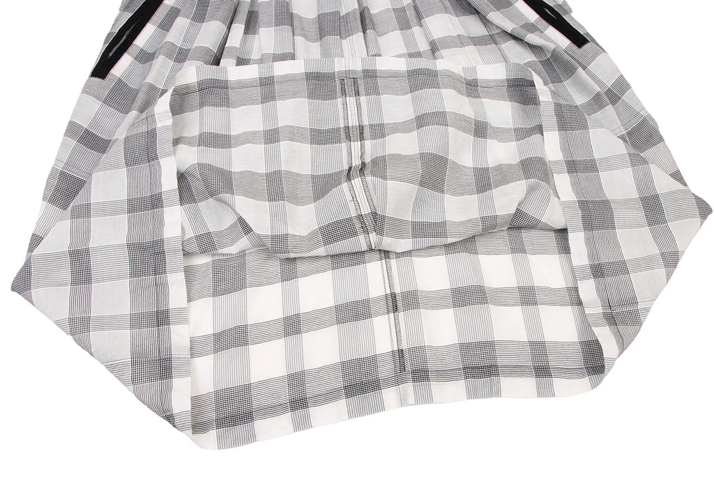 COMME des GARCONS JAPAN. TRICOT. Back Ribbon Frill White,Black Checker Dress