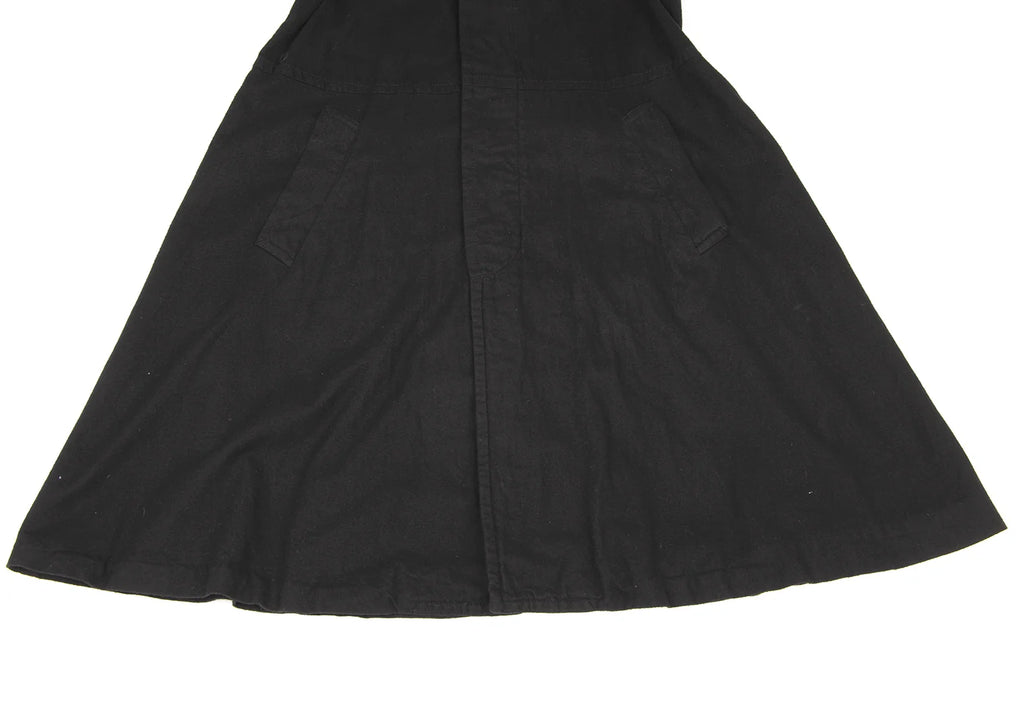 COMME des GARCONS JAPAN. TRICOT. Black Dyed Ruffle Coat
