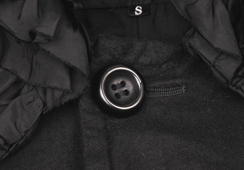 COMME des GARCONS JAPAN. TRICOT. Black Dyed Ruffle Coat