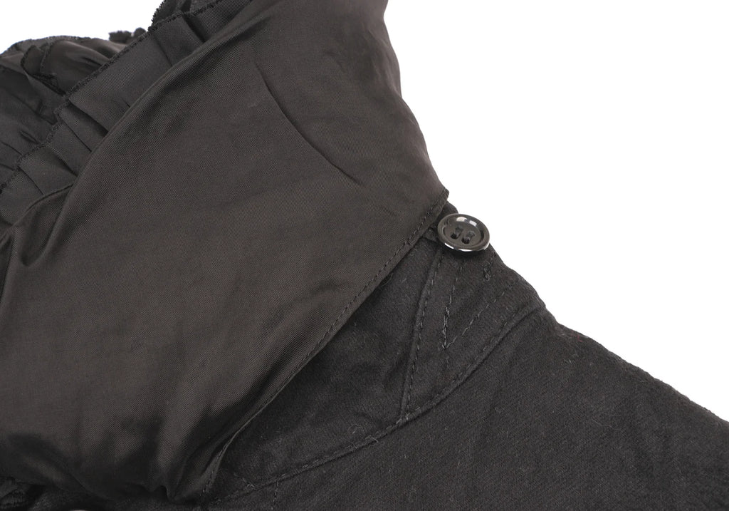 COMME des GARCONS JAPAN. TRICOT. Black Dyed Ruffle Coat