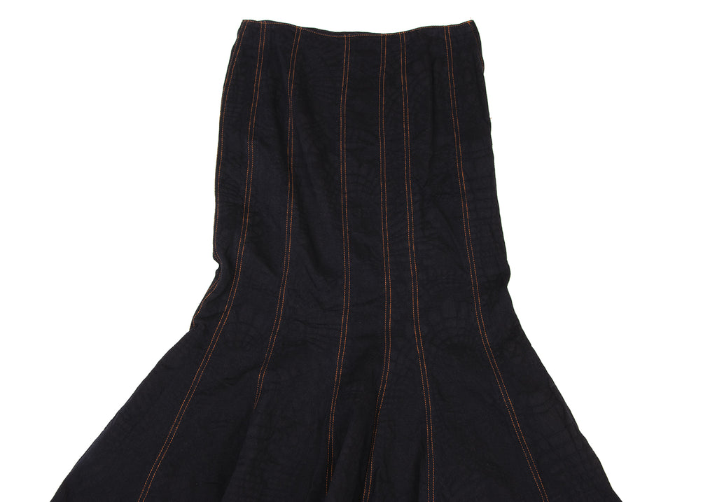 Jean-Paul GAULTIER Paris. Stitch Jacquard Skirt Black