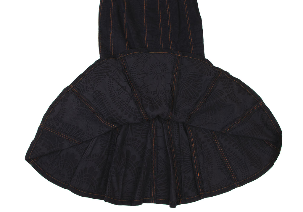 Jean-Paul GAULTIER Paris. Stitch Jacquard Skirt Black