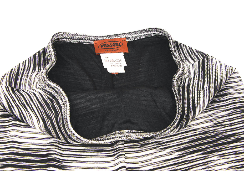 MISSONI Italy. ORANGE LABEL. Black Striped Rayon Graphic Abstract Knit Flare Pants