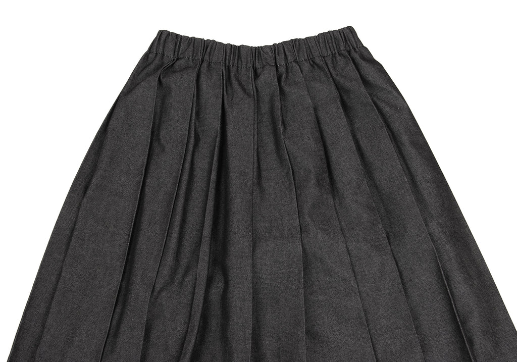 COMME des GARCONS JAPAN. TRICOT. Black Pleated Denim Skirt