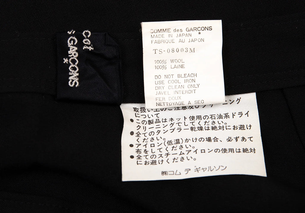 COMME des GARCONS JAPAN. TRICOT. Black Wool Gaba Pleated Wrap Skirt