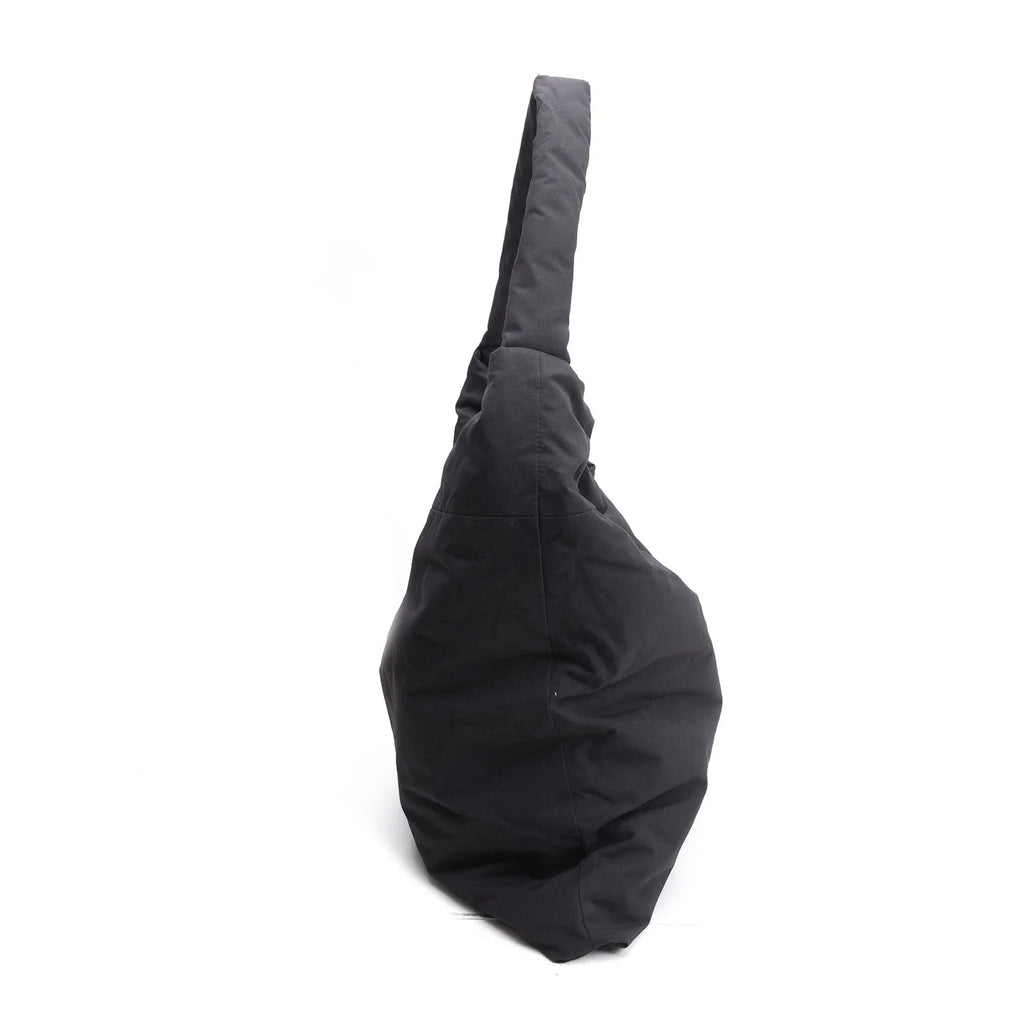 TIDI DAY AND AUGUST JAPAN. Black Large Padding Shoulder Bag