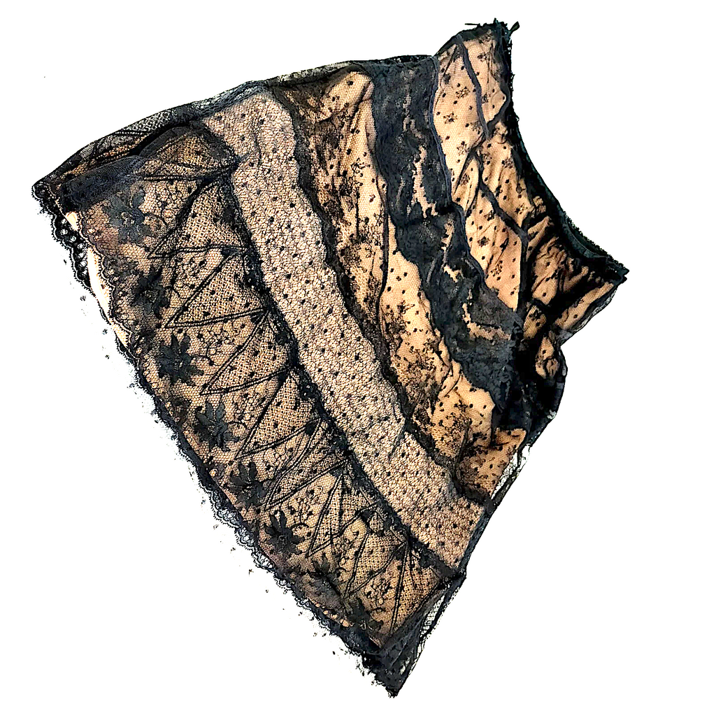 Valentino Garavani Italy.  Black/Beige Lace Tessuto Nylon Skirt