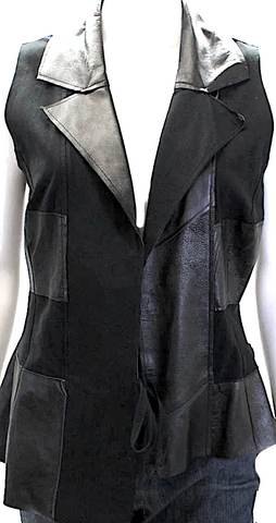 Mackage Montreal. Black Leather Long Sleeve Full Zip Collared Short Jacket