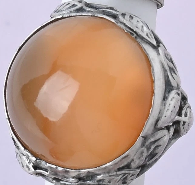 Chesterfield's London. Vintage Arts & Crafts (1930s) English Natural Domed Carnelian Leaf Sterling Silver s 7 Ring