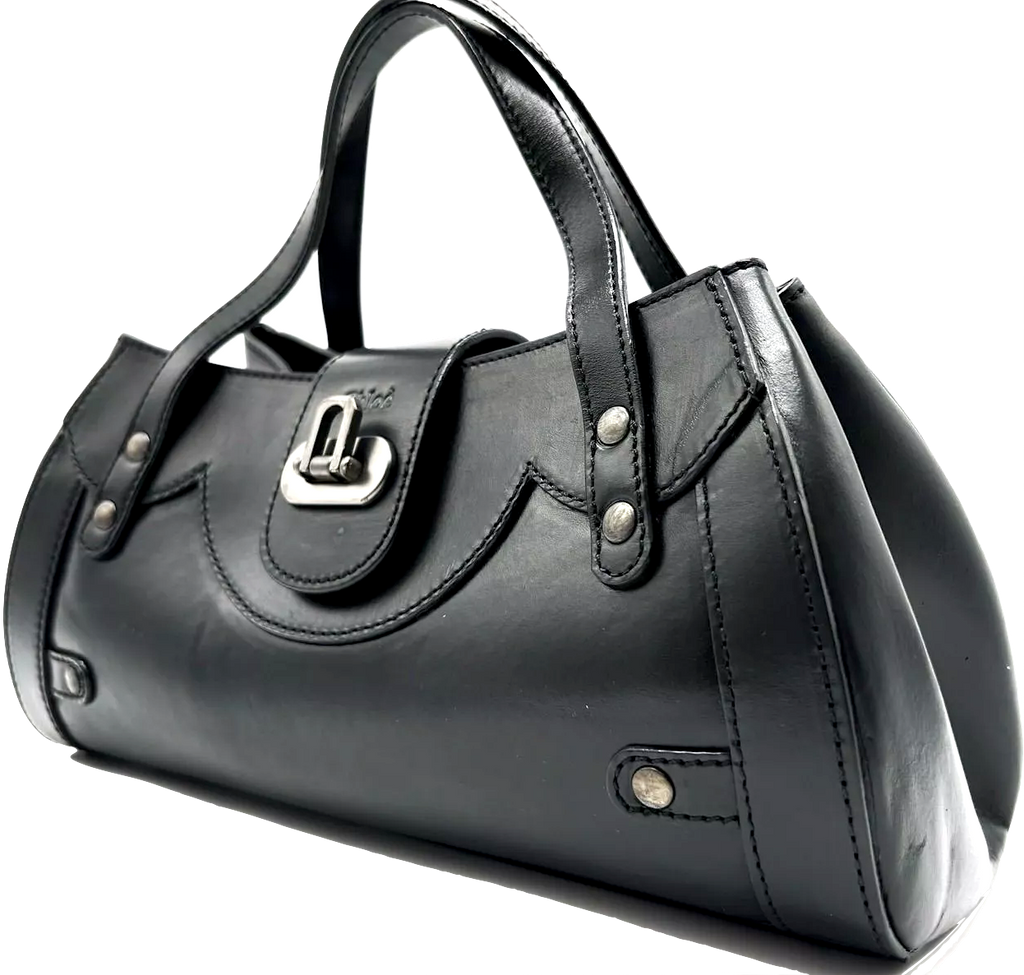 Chloe Paris. Black Leather Handbag Shoulderbag / Handbag Silver Hardware