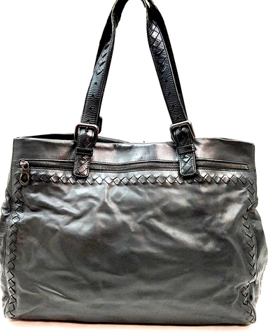 Bottega Veneta Italy. intrecciato Neutrals Color Shoulder Bag