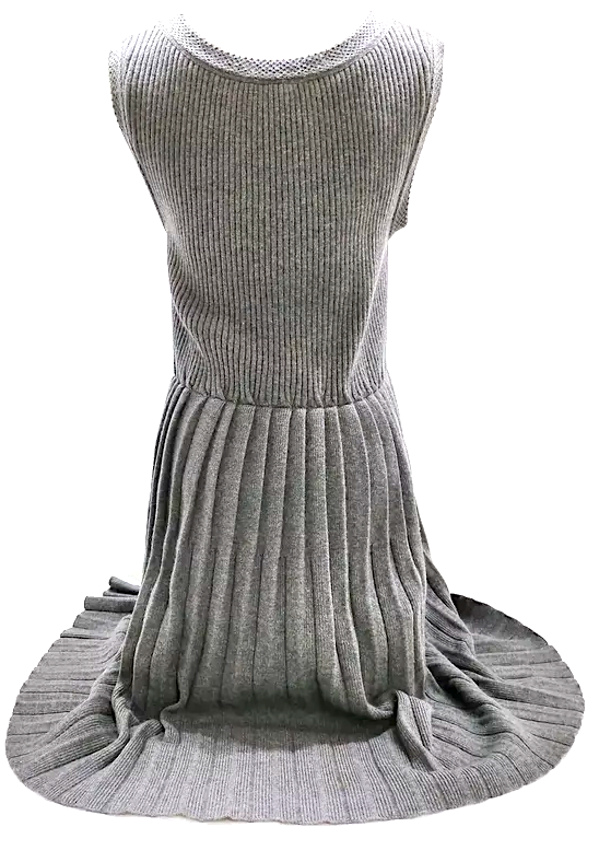 Chanel Paris. Vintage 2007A Chanel Collection Grey Wool Accent Dress SZ38