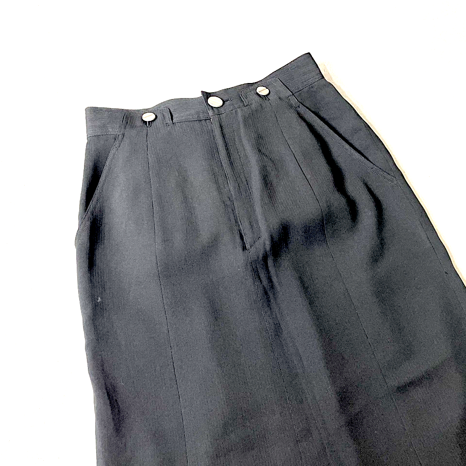 Kansai Yamamoto Japan. Vintage O2 Black Flare Long Skirt