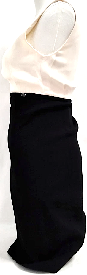 Chanel Paris. Black/White Silk/Poly Blend Sleeveless Dress