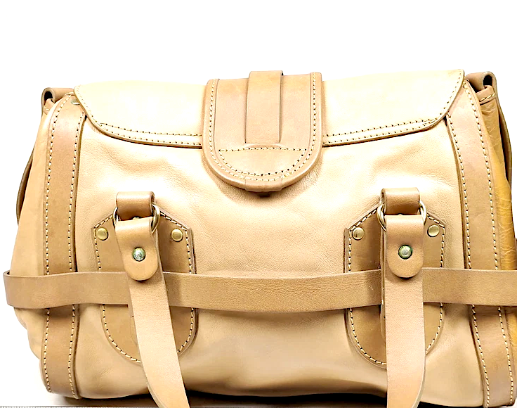 Chloe Paris. Beige/Browns Leather Shoulderbag  / Hand Bag