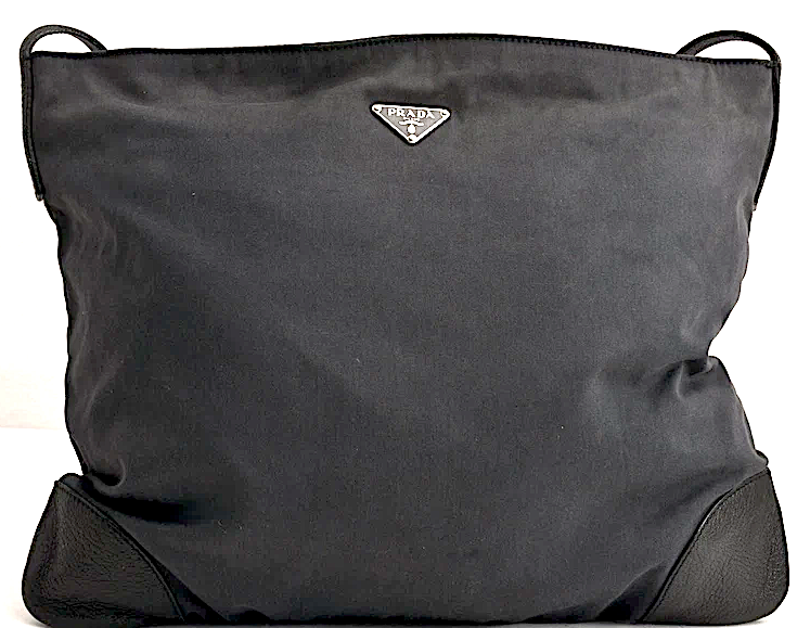 PRADA ITALY. Vintage Black Leather/Tessuto Nylon Shoulderbag
