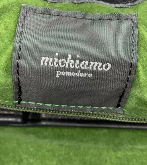 Michiamo Japan. NEW . NWOT. Luxury Black Lambskin Leather/Python Skin Large Handbag