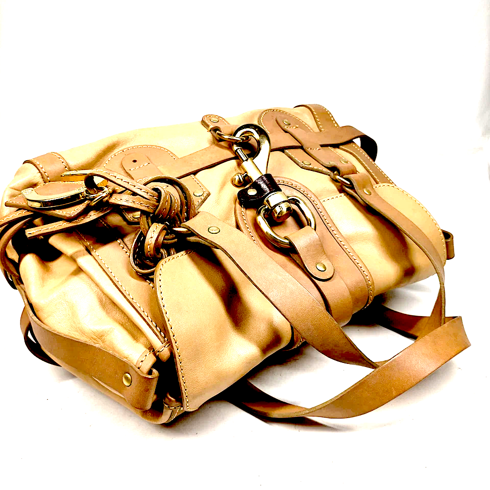 Chloe Paris. Beige/Browns Leather Shoulderbag  / Hand Bag