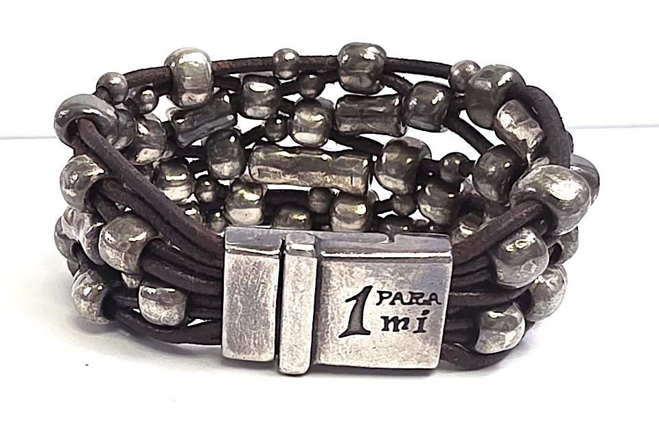 1 Para Mi. MADRID. Handmade Spain.  Silver Plated, Pewter, Sterling Chunky Leather Bracelet